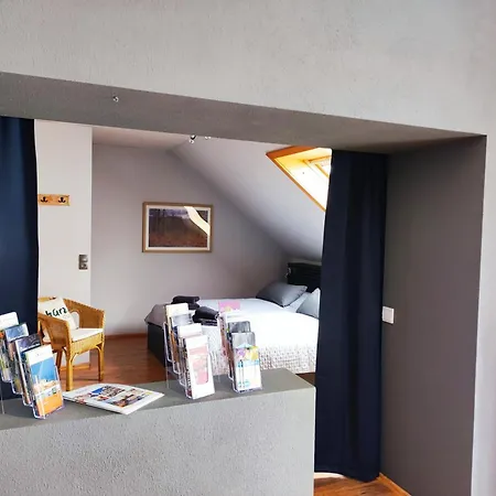 Gluecklich Am Harz 度假居 戈斯拉尔